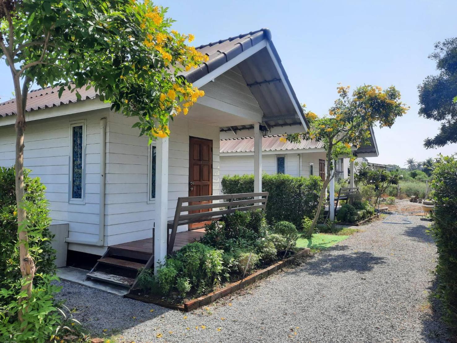 Apartamento Homlomchomsuan หอมลมชมสวน Ban Mai  Exterior foto