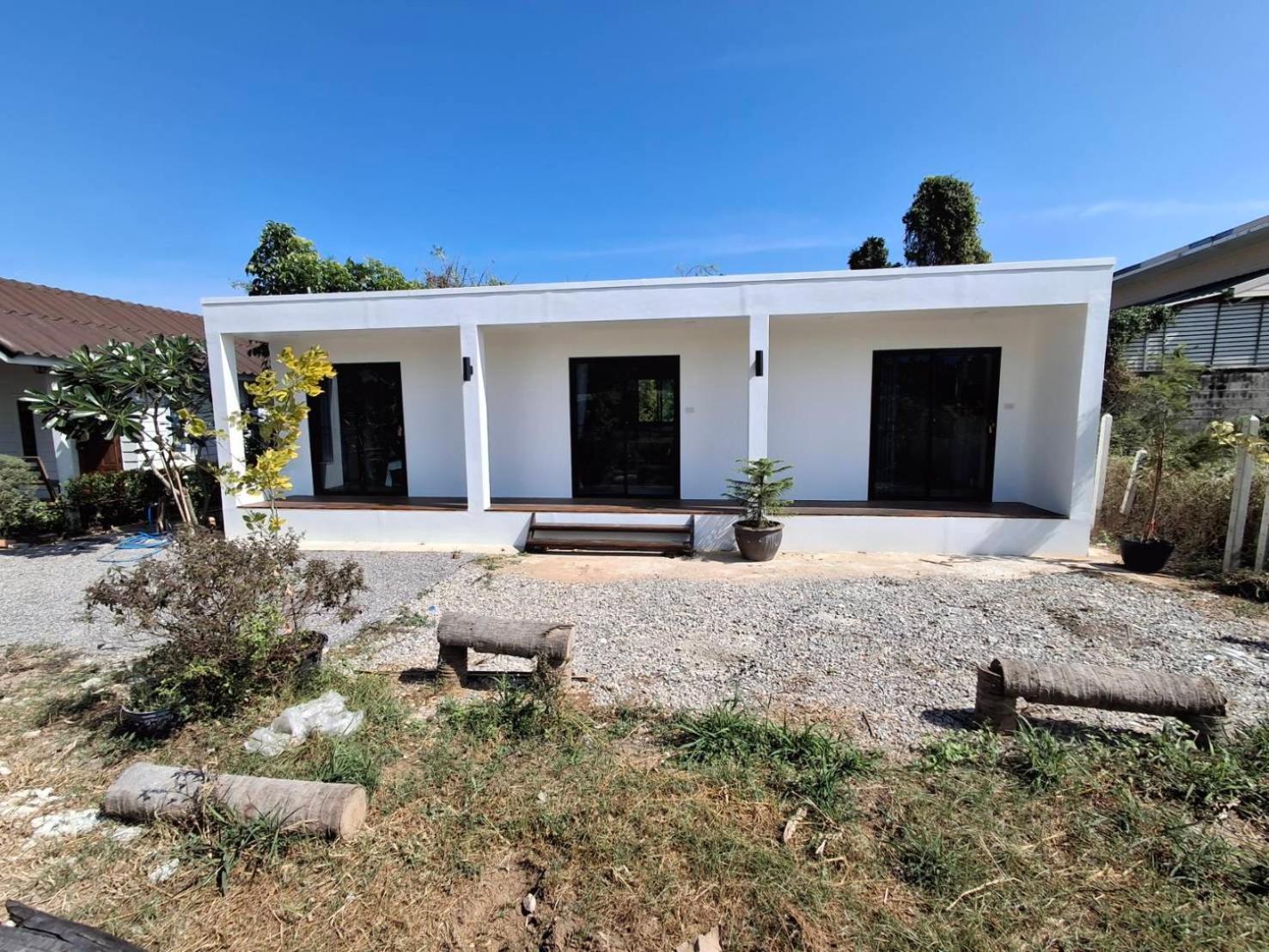 Apartamento Homlomchomsuan หอมลมชมสวน Ban Mai  Exterior foto