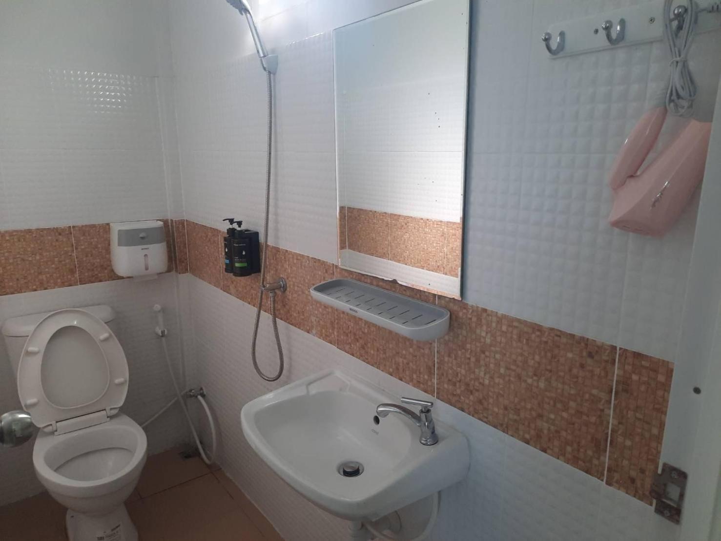 Apartamento Homlomchomsuan หอมลมชมสวน Ban Mai  Habitación foto